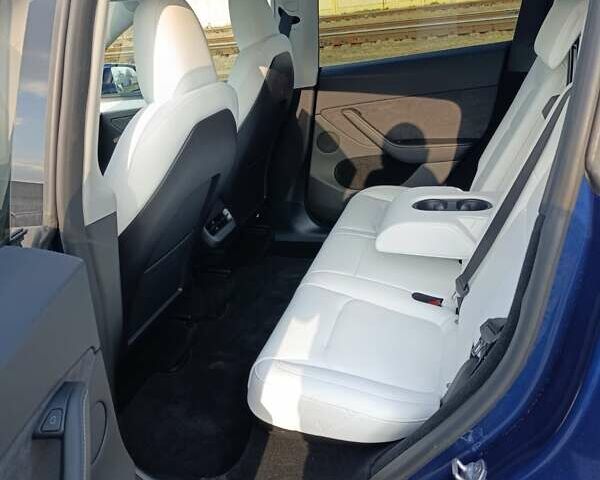 Синий Тесла Model Y, объемом двигателя 0 л и пробегом 18 тыс. км за 29000 $, фото 4 на Automoto.ua