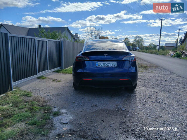 Синий Тесла Model Y, объемом двигателя 0 л и пробегом 25 тыс. км за 27300 $, фото 10 на Automoto.ua