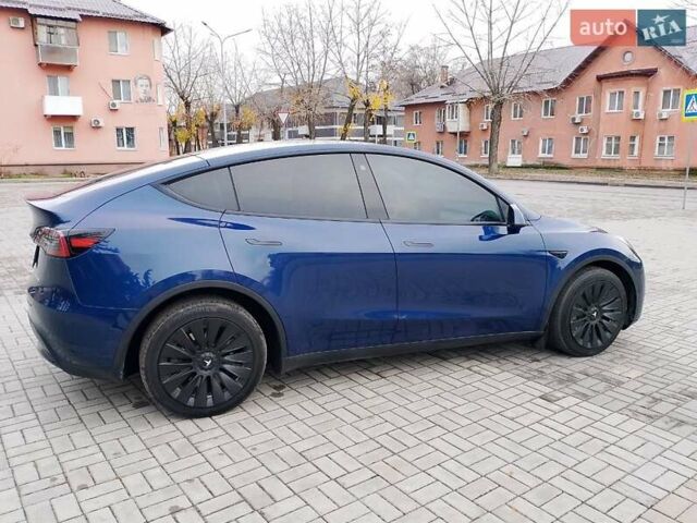 Синій Тесла Model Y, об'ємом двигуна 0 л та пробігом 54 тис. км за 30000 $, фото 2 на Automoto.ua