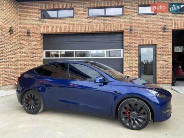 Синий Тесла Model Y, объемом двигателя 0 л и пробегом 24 тыс. км за 26900 $, фото 1 на Automoto.ua