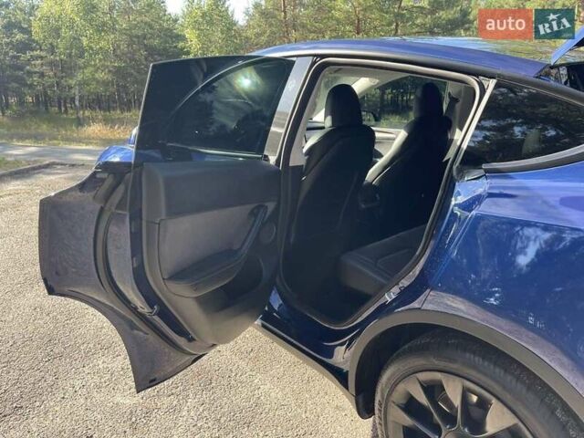 Синий Тесла Model Y, объемом двигателя 0 л и пробегом 30 тыс. км за 29000 $, фото 16 на Automoto.ua