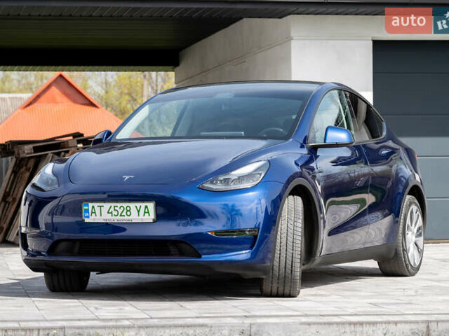 Синій Тесла Model Y, об'ємом двигуна 0 л та пробігом 55 тис. км за 27200 $, фото 2 на Automoto.ua