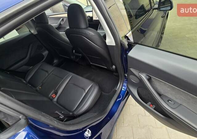 Синий Тесла Model Y, объемом двигателя 0 л и пробегом 9 тыс. км за 35000 $, фото 13 на Automoto.ua
