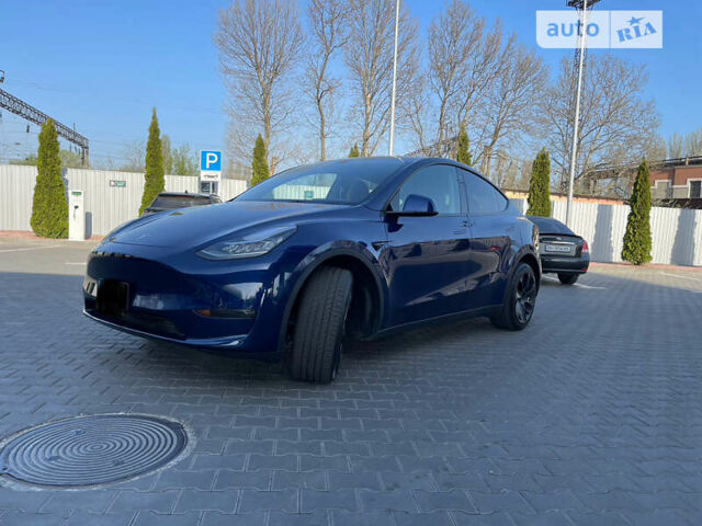 Синий Тесла Model Y, объемом двигателя 0 л и пробегом 17 тыс. км за 34900 $, фото 12 на Automoto.ua