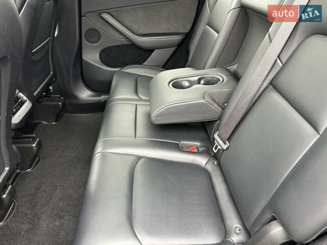 Синій Тесла Model Y, об'ємом двигуна 0 л та пробігом 81 тис. км за 25500 $, фото 20 на Automoto.ua