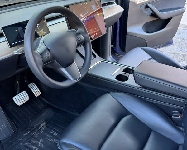 Синий Тесла Model Y, объемом двигателя 0 л и пробегом 47 тыс. км за 30100 $, фото 7 на Automoto.ua