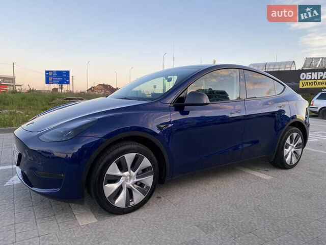 Синий Тесла Model Y, объемом двигателя 0 л и пробегом 15 тыс. км за 28200 $, фото 13 на Automoto.ua