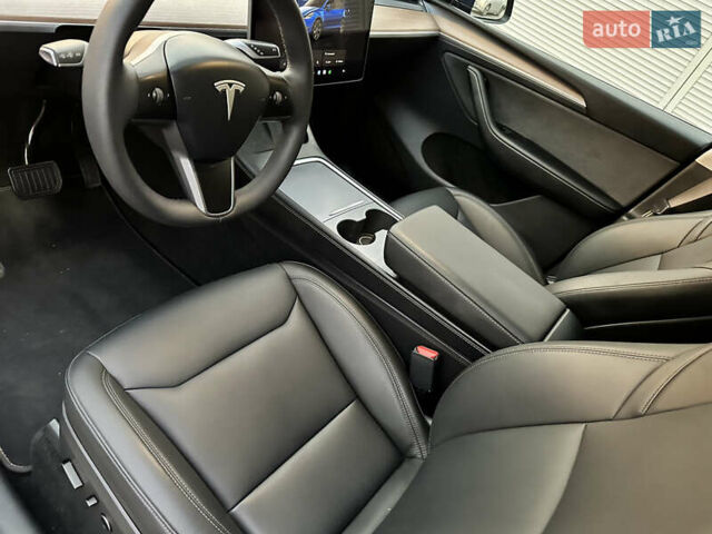Синий Тесла Model Y, объемом двигателя 0 л и пробегом 27 тыс. км за 35999 $, фото 14 на Automoto.ua