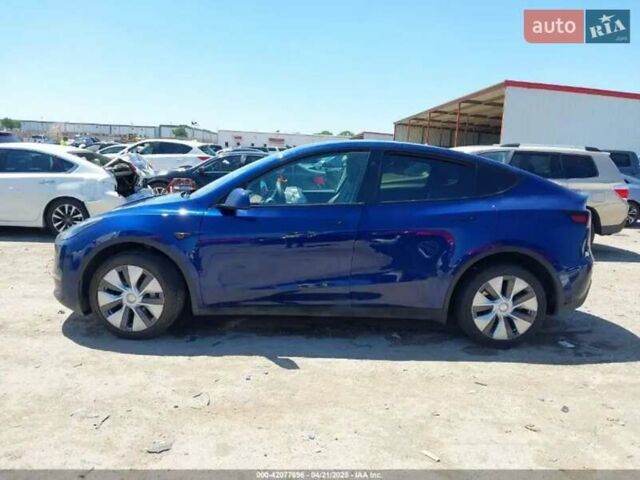 Синий Тесла Model Y, объемом двигателя 0 л и пробегом 42 тыс. км за 22200 $, фото 6 на Automoto.ua