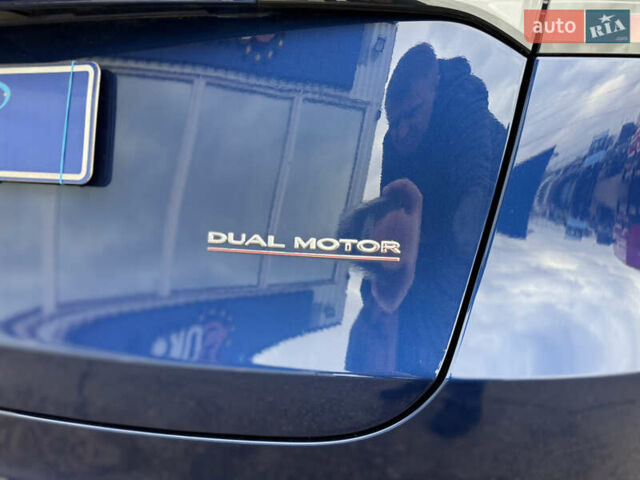 Синий Тесла Model Y, объемом двигателя 0 л и пробегом 36 тыс. км за 31000 $, фото 33 на Automoto.ua