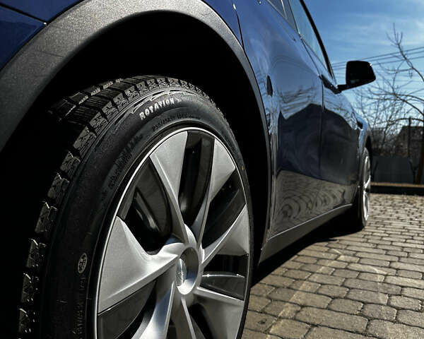 Синий Тесла Model Y, объемом двигателя 0 л и пробегом 27 тыс. км за 27777 $, фото 7 на Automoto.ua