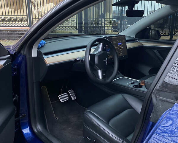 Синий Тесла Model Y, объемом двигателя 0 л и пробегом 42 тыс. км за 26900 $, фото 8 на Automoto.ua