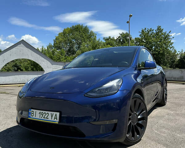 Синий Тесла Model Y, объемом двигателя 0 л и пробегом 15 тыс. км за 33000 $, фото 1 на Automoto.ua