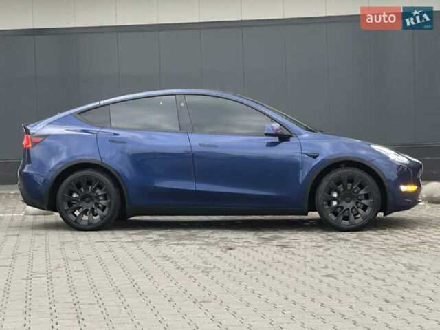 Синий Тесла Model Y, объемом двигателя 0 л и пробегом 36 тыс. км за 33000 $, фото 11 на Automoto.ua