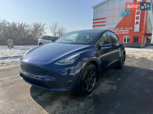 Синий Тесла Model Y, объемом двигателя 0 л и пробегом 21 тыс. км за 26500 $, фото 5 на Automoto.ua
