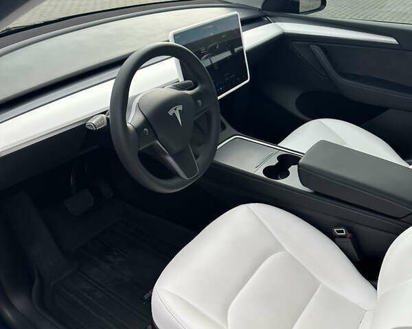 Синій Тесла Model Y, об'ємом двигуна 0 л та пробігом 13 тис. км за 29700 $, фото 7 на Automoto.ua