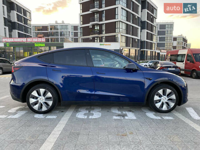 Синий Тесла Model Y, объемом двигателя 0 л и пробегом 15 тыс. км за 28200 $, фото 2 на Automoto.ua