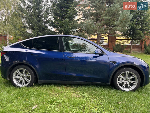 Синий Тесла Model Y, объемом двигателя 0 л и пробегом 37 тыс. км за 27270 $, фото 11 на Automoto.ua