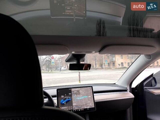 Синій Тесла Model Y, об'ємом двигуна 0 л та пробігом 54 тис. км за 30000 $, фото 37 на Automoto.ua