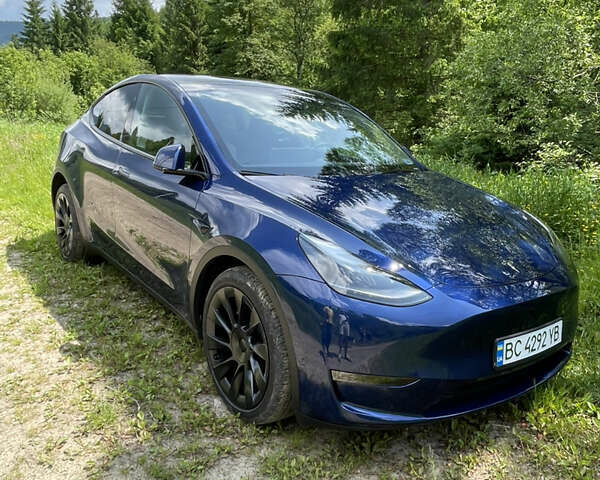 Синий Тесла Model Y, объемом двигателя 0 л и пробегом 9 тыс. км за 30000 $, фото 1 на Automoto.ua