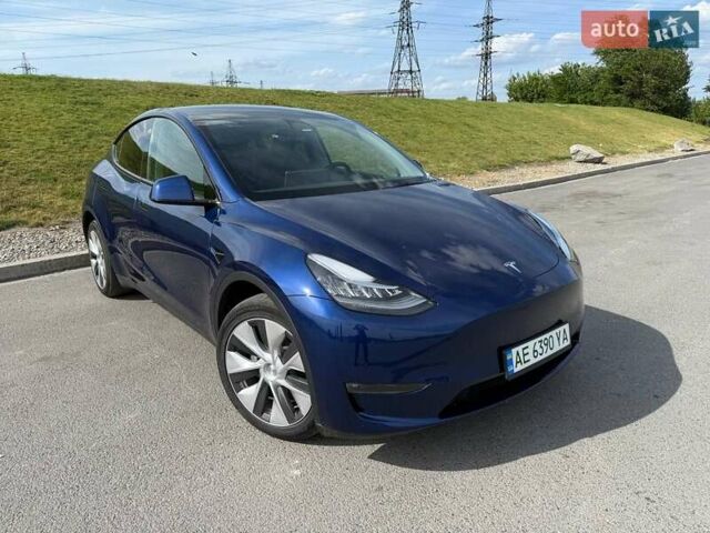Синий Тесла Model Y, объемом двигателя 0 л и пробегом 40 тыс. км за 26999 $, фото 2 на Automoto.ua