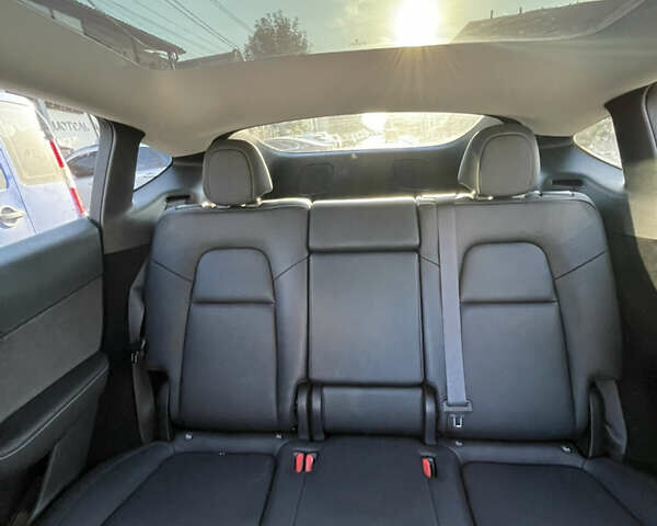 Синий Тесла Model Y, объемом двигателя 0 л и пробегом 55 тыс. км за 30500 $, фото 15 на Automoto.ua