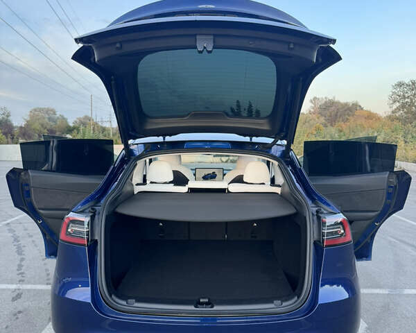 Синий Тесла Model Y, объемом двигателя 0 л и пробегом 60 тыс. км за 26900 $, фото 11 на Automoto.ua