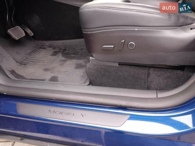 Синій Тесла Model Y, об'ємом двигуна 0 л та пробігом 54 тис. км за 30000 $, фото 21 на Automoto.ua