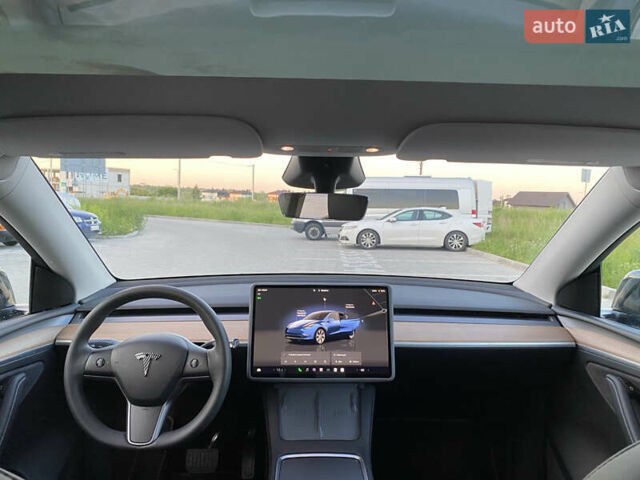Синий Тесла Model Y, объемом двигателя 0 л и пробегом 15 тыс. км за 28200 $, фото 14 на Automoto.ua