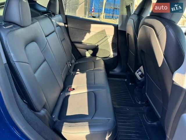 Синий Тесла Model Y, объемом двигателя 0 л и пробегом 48 тыс. км за 32990 $, фото 9 на Automoto.ua