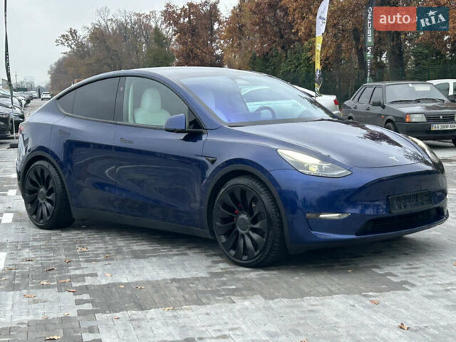 Синий Тесла Model Y, объемом двигателя 0 л и пробегом 48 тыс. км за 31600 $, фото 1 на Automoto.ua