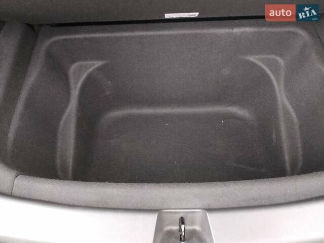 Синій Тесла Model Y, об'ємом двигуна 0 л та пробігом 54 тис. км за 30000 $, фото 29 на Automoto.ua