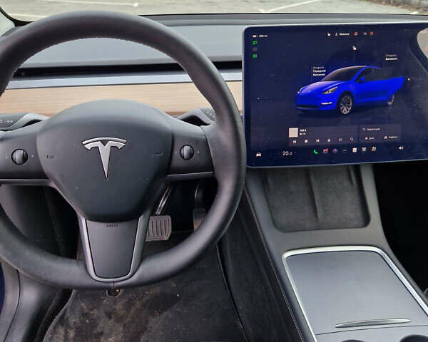 Синий Тесла Model Y, объемом двигателя 0 л и пробегом 46 тыс. км за 25499 $, фото 7 на Automoto.ua