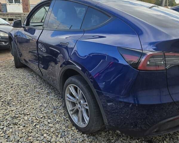 Синий Тесла Model Y, объемом двигателя 0 л и пробегом 42 тыс. км за 21800 $, фото 5 на Automoto.ua