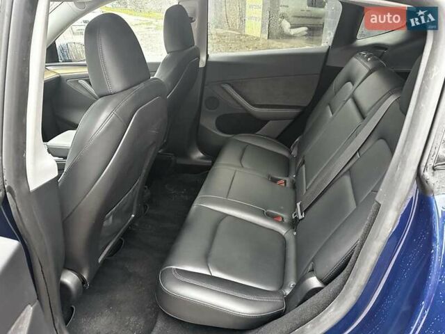 Синий Тесла Model Y, объемом двигателя 0 л и пробегом 59 тыс. км за 25500 $, фото 8 на Automoto.ua