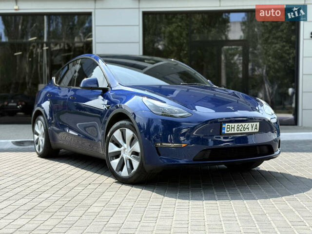 Синий Тесла Model Y, объемом двигателя 0 л и пробегом 12 тыс. км за 29000 $, фото 4 на Automoto.ua