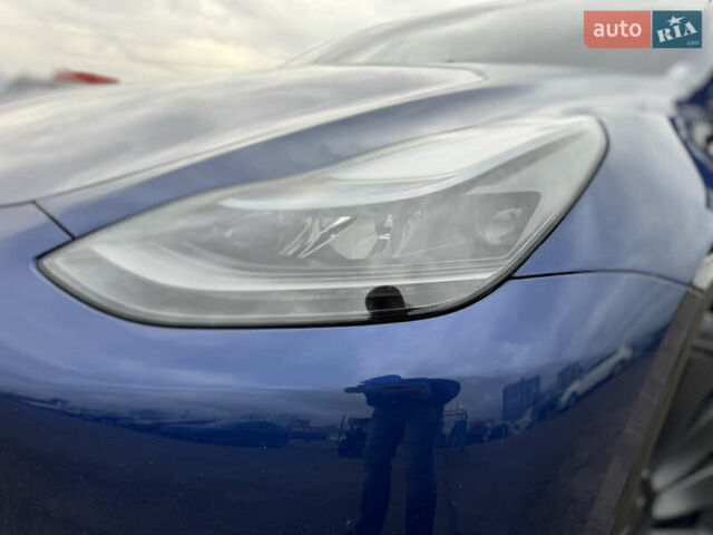 Синий Тесла Model Y, объемом двигателя 0 л и пробегом 36 тыс. км за 31000 $, фото 20 на Automoto.ua