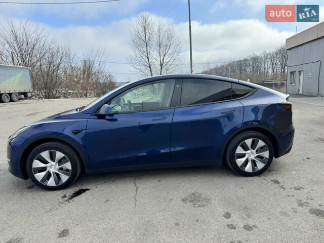 Синий Тесла Model Y, объемом двигателя 0 л и пробегом 15 тыс. км за 28900 $, фото 3 на Automoto.ua
