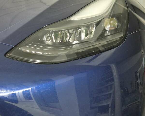 Синий Тесла Model Y, объемом двигателя 0 л и пробегом 44 тыс. км за 25000 $, фото 4 на Automoto.ua