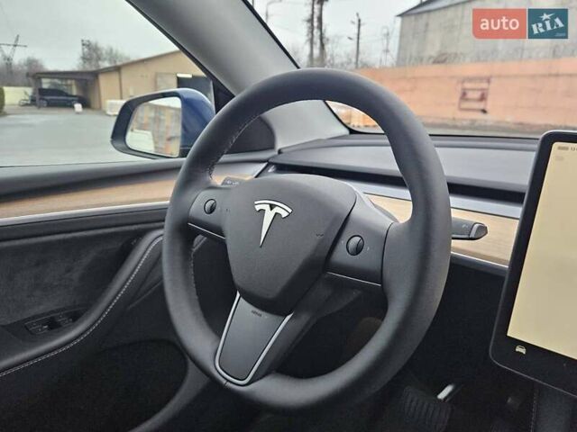 Синій Тесла Model Y, об'ємом двигуна 0 л та пробігом 13 тис. км за 28500 $, фото 33 на Automoto.ua