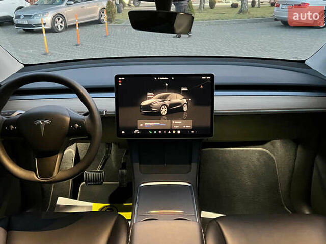 Синий Тесла Model Y, объемом двигателя 0 л и пробегом 24 тыс. км за 33850 $, фото 11 на Automoto.ua
