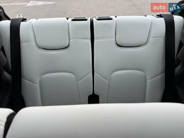 Синий Тесла Model Y, объемом двигателя 0 л и пробегом 7 тыс. км за 34900 $, фото 28 на Automoto.ua