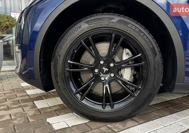 Тесла Model Y 2024 в Чернигове на Automoto.ua Синий Тесла Model Y, объемом двигателя 0 л и пробегом 6 тыс. км за 31800 $, фото 13 на Automoto.ua