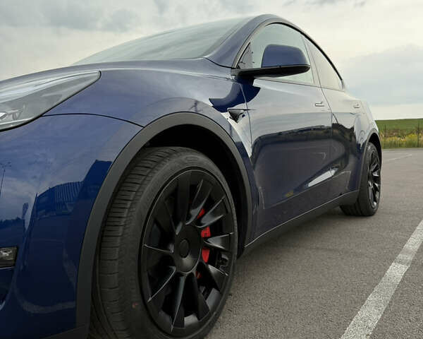 Синий Тесла Model Y, объемом двигателя 0 л и пробегом 7 тыс. км за 34900 $, фото 17 на Automoto.ua