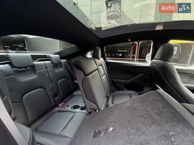 Синий Тесла Model Y, объемом двигателя 0 л и пробегом 1 тыс. км за 34000 $, фото 9 на Automoto.ua