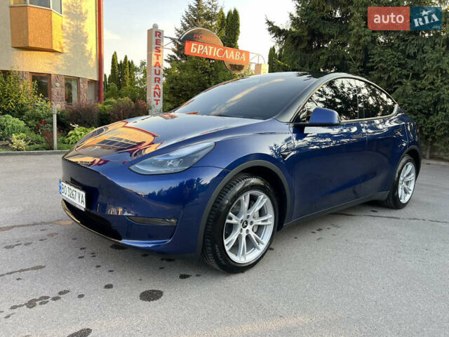 Синий Тесла Model Y, объемом двигателя 0 л и пробегом 13 тыс. км за 29500 $, фото 2 на Automoto.ua