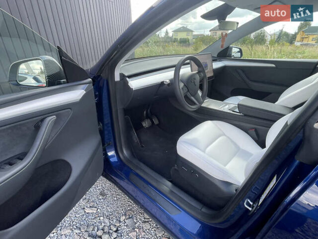 Синий Тесла Model Y, объемом двигателя 0 л и пробегом 6 тыс. км за 31900 $, фото 6 на Automoto.ua