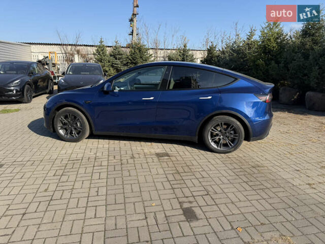 Синий Тесла Model Y, объемом двигателя 0 л и пробегом 12 тыс. км за 31500 $, фото 6 на Automoto.ua