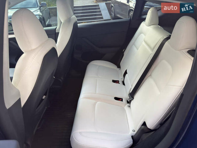 Синий Тесла Model Y, объемом двигателя 0 л и пробегом 22 тыс. км за 37707 $, фото 6 на Automoto.ua