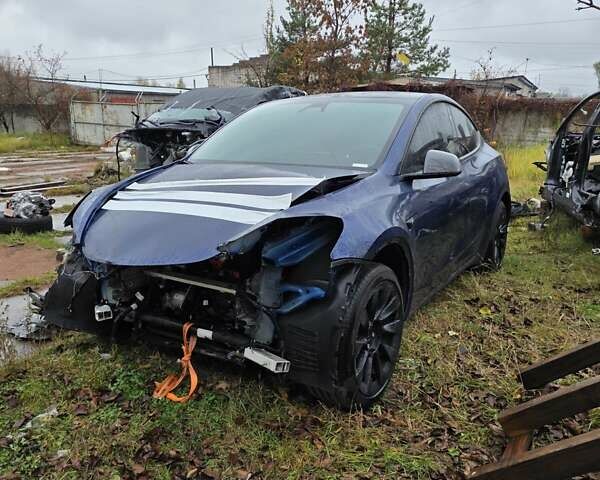 Синий Тесла Model Y, объемом двигателя 0 л и пробегом 106 тыс. км за 20400 $, фото 10 на Automoto.ua